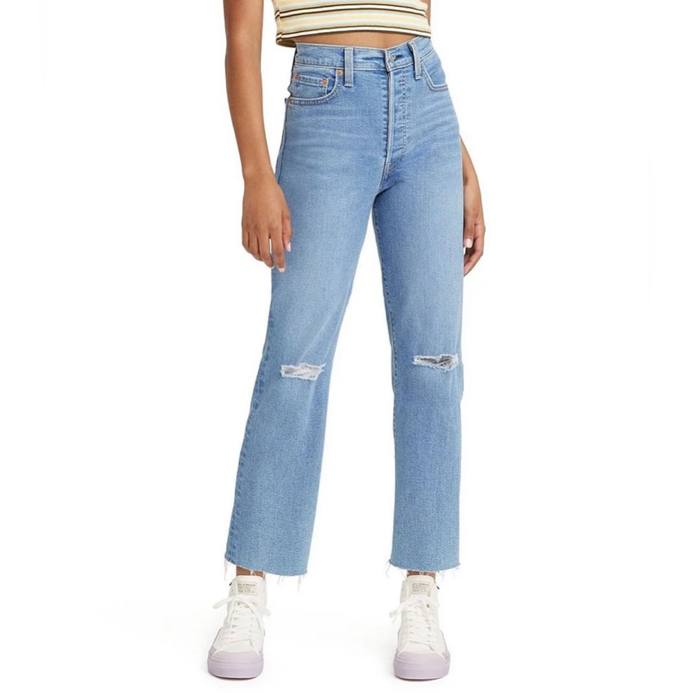Levi’s Ribcage Straight Ankle Fly Button Medium Wash Jeans 26